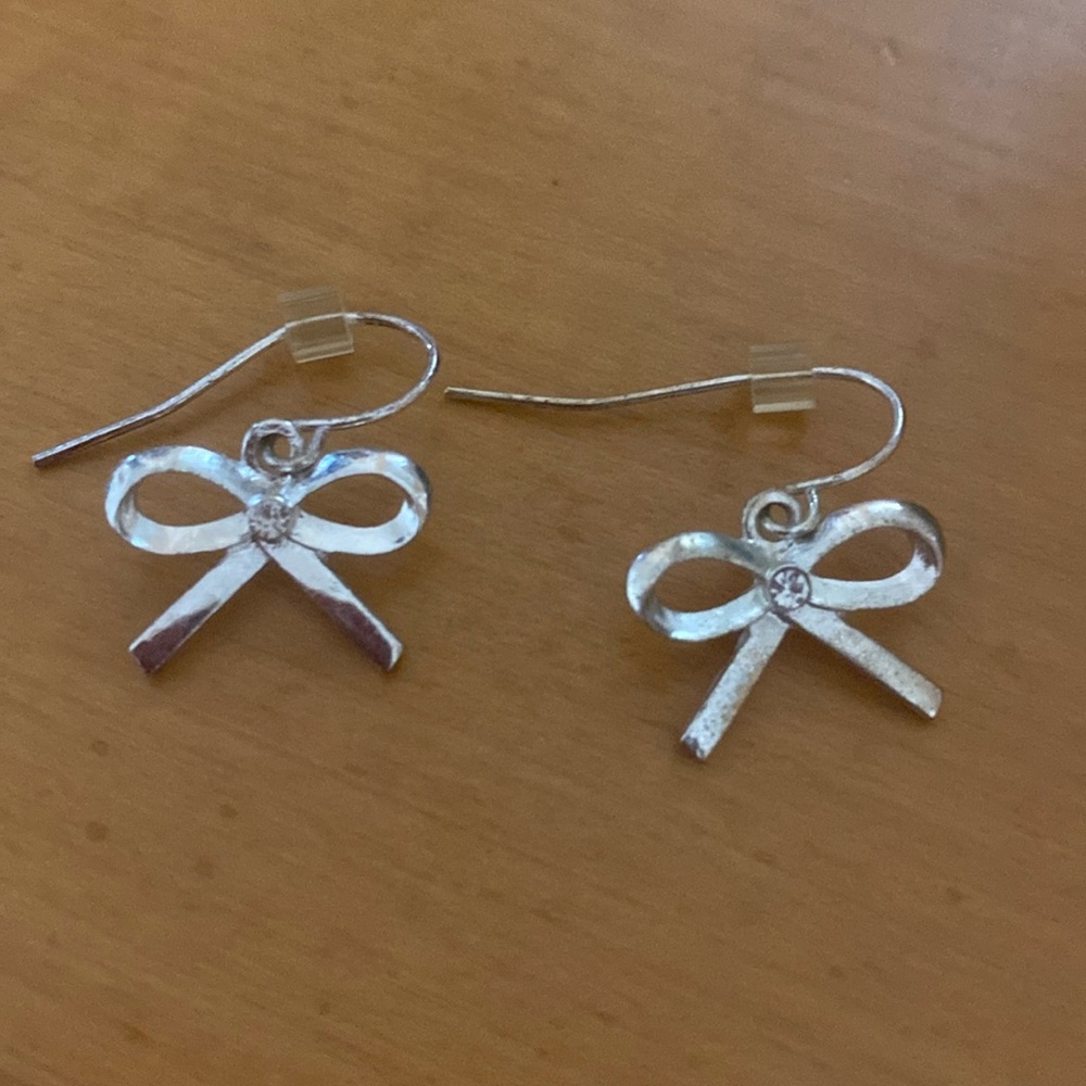 Silver Bow Earings